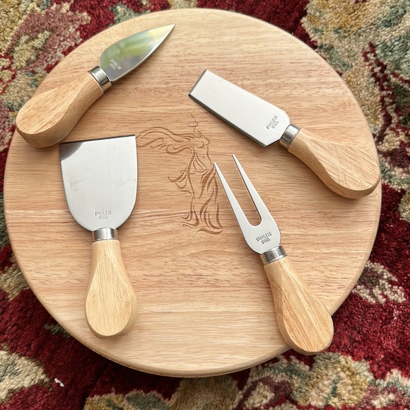 5 piece Stainless Steel Cheese Board Serving Set with wooden swivel case - Picture 3 of 4